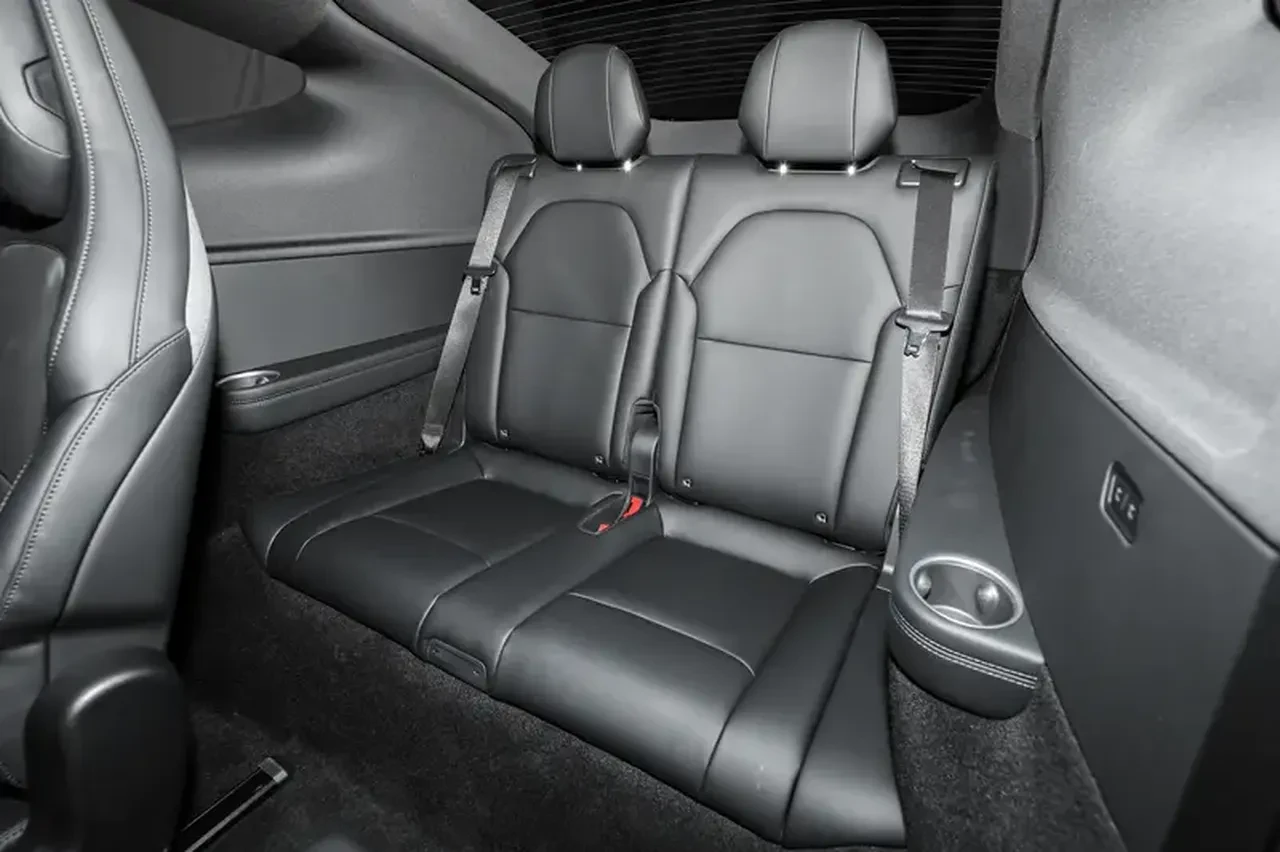 Tesla yeni Model Y L aracını duyurdu: Menziliyle dikkat çekti