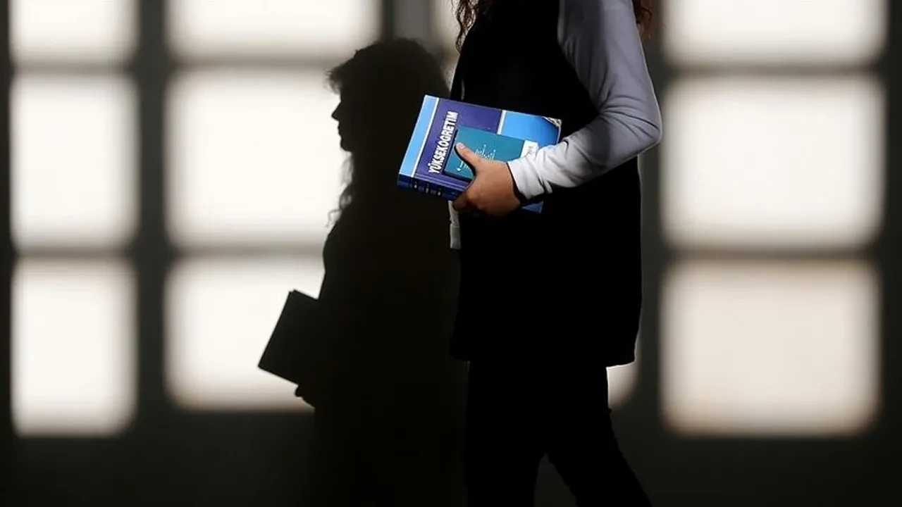 Akademisyenler usulsüz mi atandı? Sarsıcı iddiaya açıklama geldi