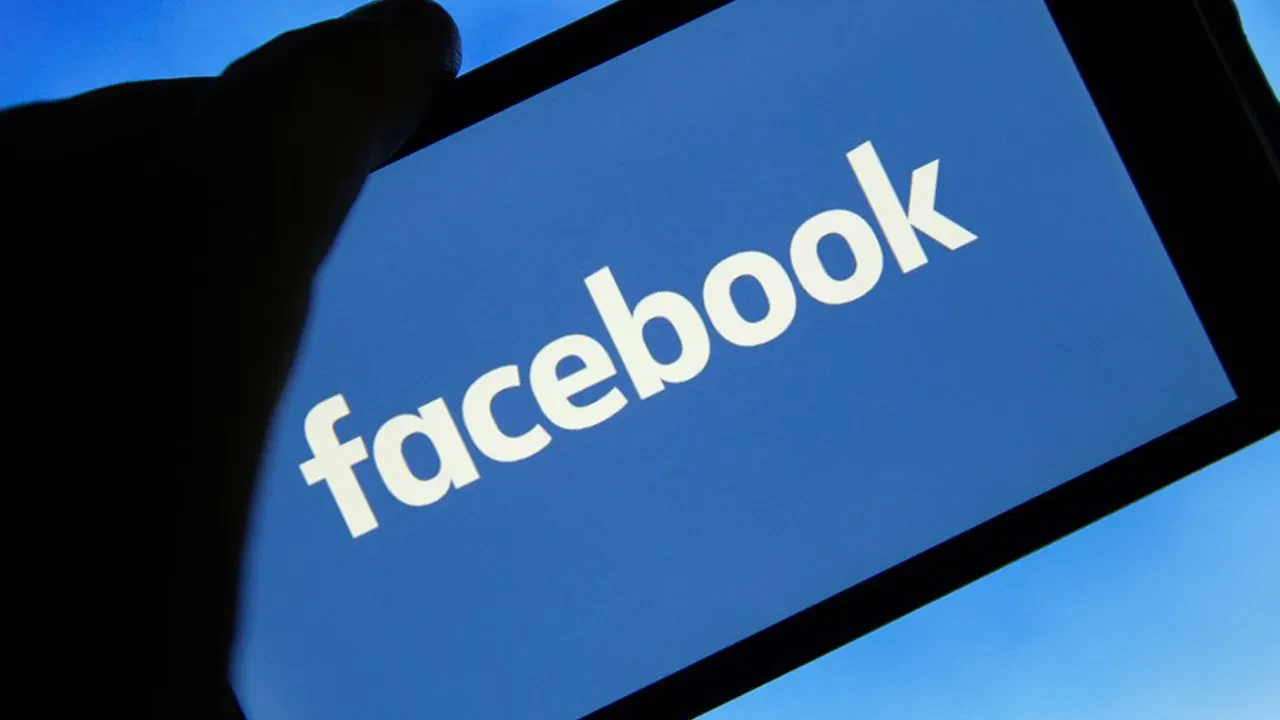 Facebook’tan insanlığı korkutan açıklama: Çok yakınız