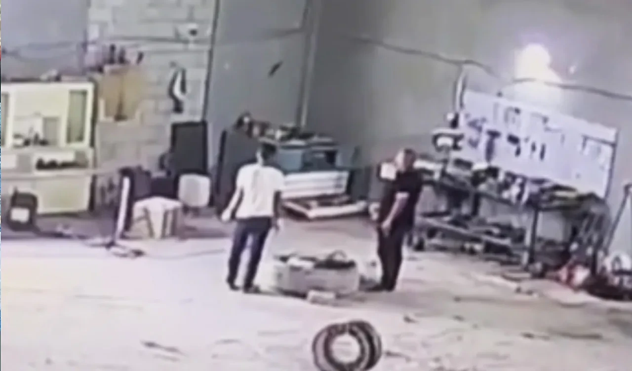 Iğdır'da kahreden olay! Hava basılan lastik patladı! Korkunç anlar kamerada