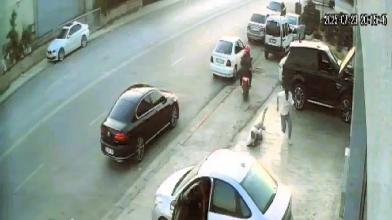 İzmir'den gelip Denizli'de adam vuran tetikçiler kamerada! Kurşun yağdırdılar