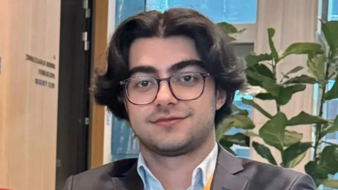 Next Sosyal'in geliştiricisi Mert Delibalta kimdir?