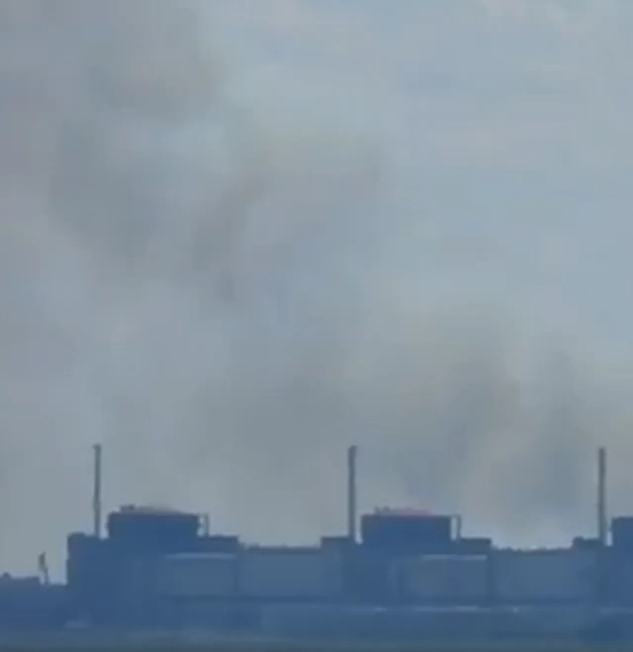 UAEA Zaporijya Nükleer Santrali'nin vurulduğunu duyurdu