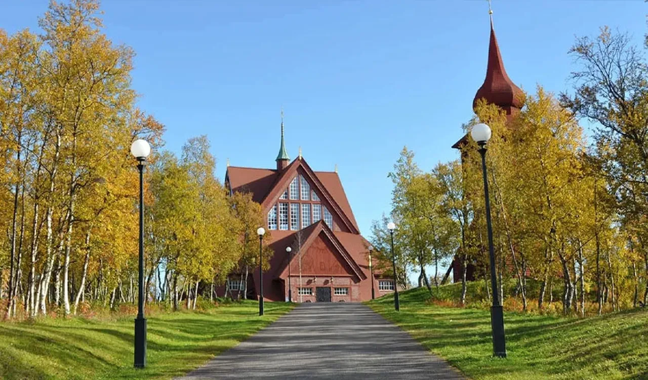 İsveç'ten dev proje! Şehirle birlikte tarihi kilise yeni evine taşınıyor