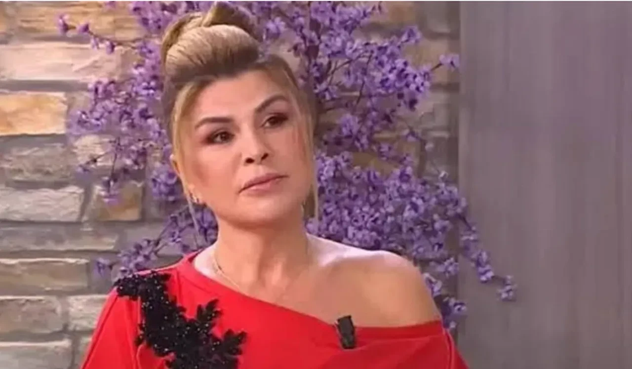 Nuray Sayarı eşiyle arasındaki yaş farkına açıklık getirdi 