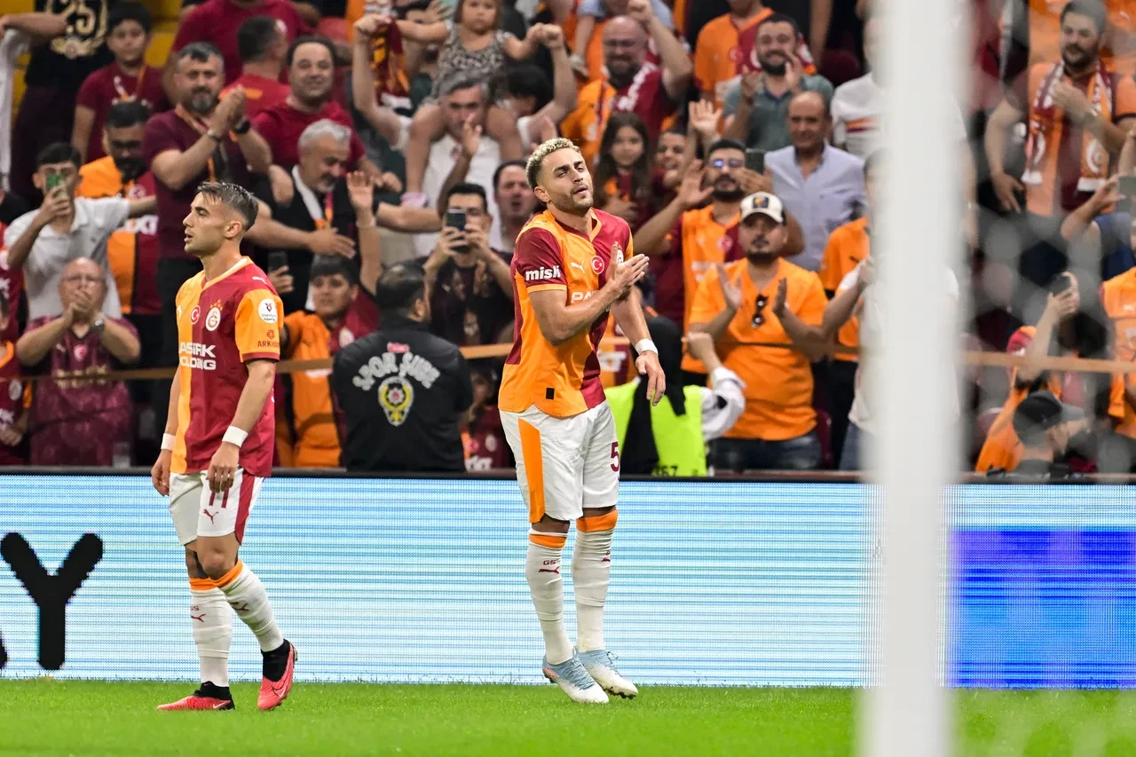 Okan Buruk canlı yayında isim verdi! İşte Galatasaray'dan bomba kaleci transferi