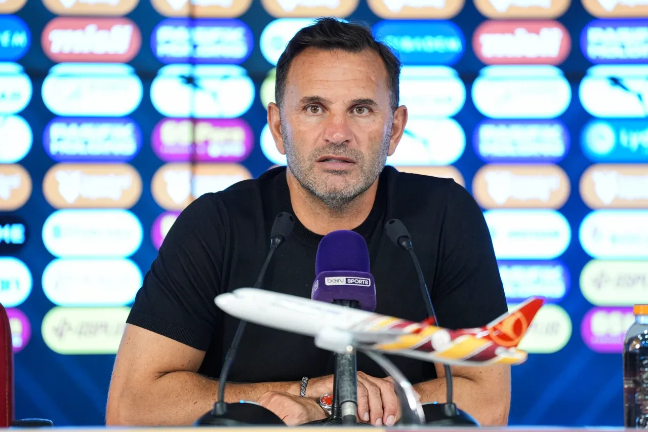 Okan Buruk canlı yayında isim verdi! İşte Galatasaray'dan bomba kaleci transferi