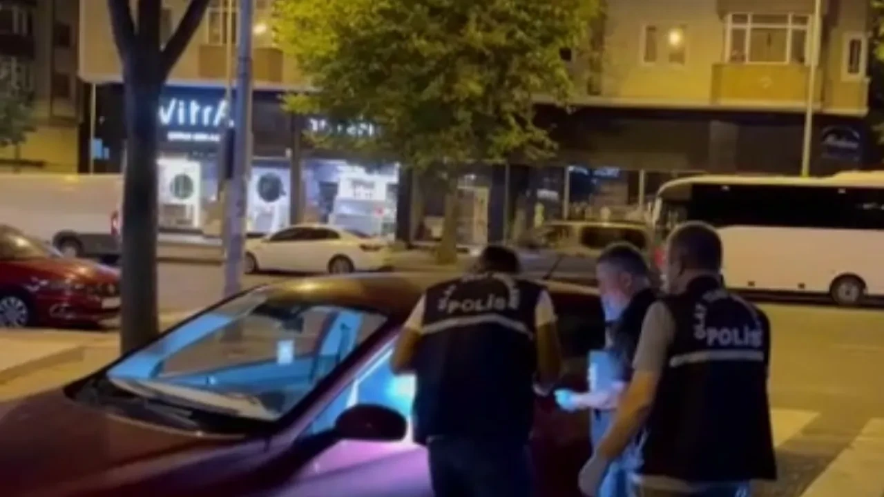  Otomobilde silahlı saldırıya uğramıştı! Saldırganın kimliği şoke etti