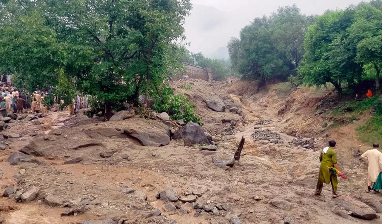 Pakistan felaketi yaşıyor! Sel ve heyelanda bilanço ağırlaşıyor