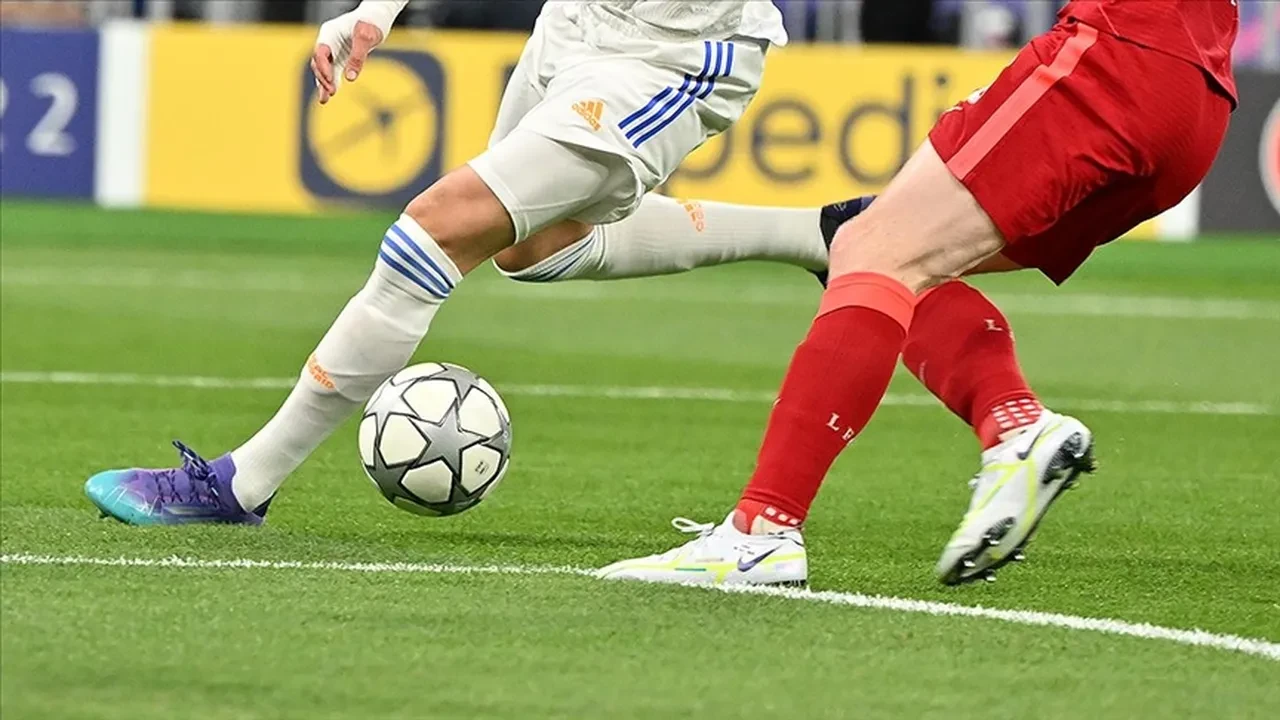 Şampiyonlar Ligi'ne katılan takımlar ne kadar para alıyor? 2025-2026 para ödülleri dudak uçuklattı