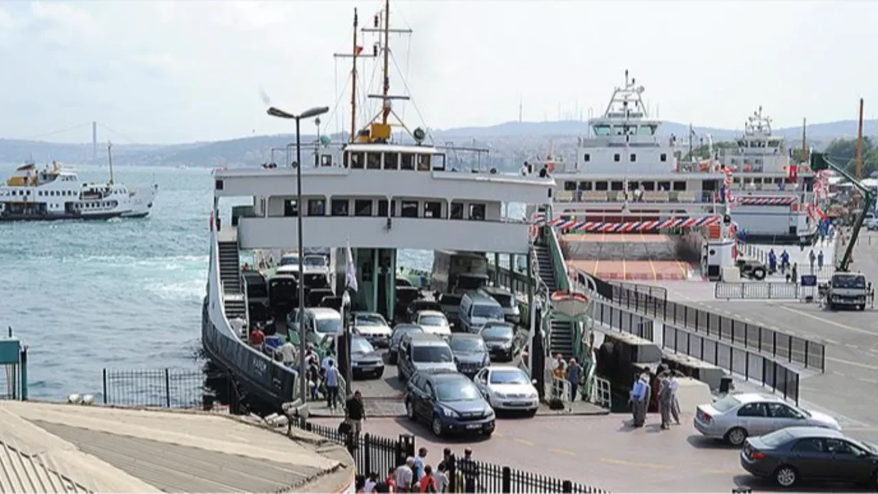 Sirkeci arabalı vapur hattı kapanacak mı, nereye taşınıyor? İBB açıklama yaptı
