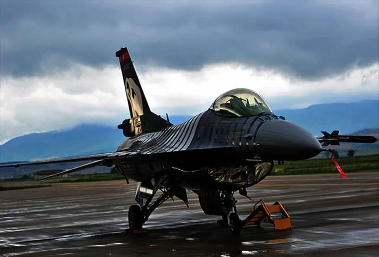 Solotürk Konya gösterisi ne zaman, nerede yapılacak? Uçak gösterisinin saati belli oldu