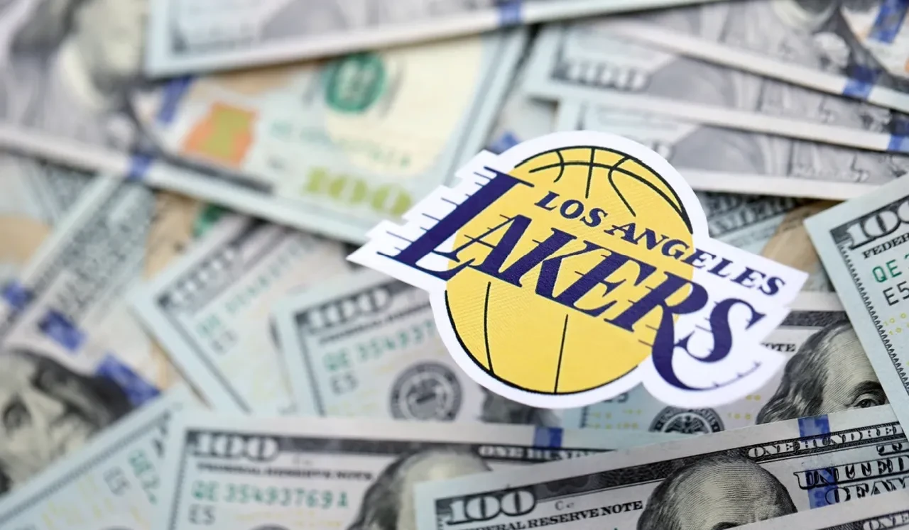 Spor tarihinin en büyük satışı gerçekleşti! Tam 6,1 milyar dolar