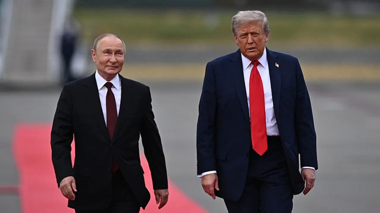 Trump ile Putin'in görüşmesindeki detayları Beyaz Saray açıkladı! Putin o teklifi kabul etmiş