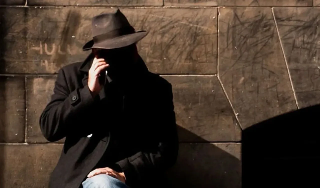 Trump yönetiminden istihbarat ajanlarına operasyon! 37 kişinin güvenlik izinleri iptal oldu