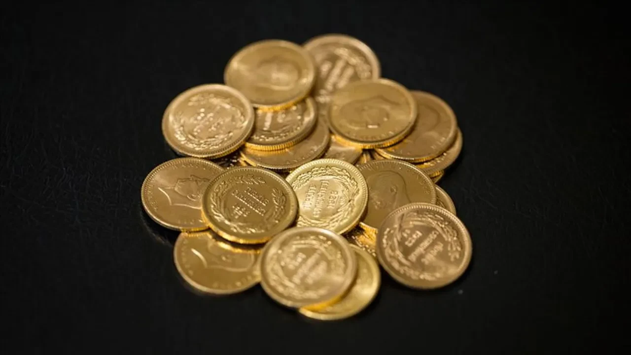Altının kilogram fiyatı 4 milyon 420 bin liraya yükseldi