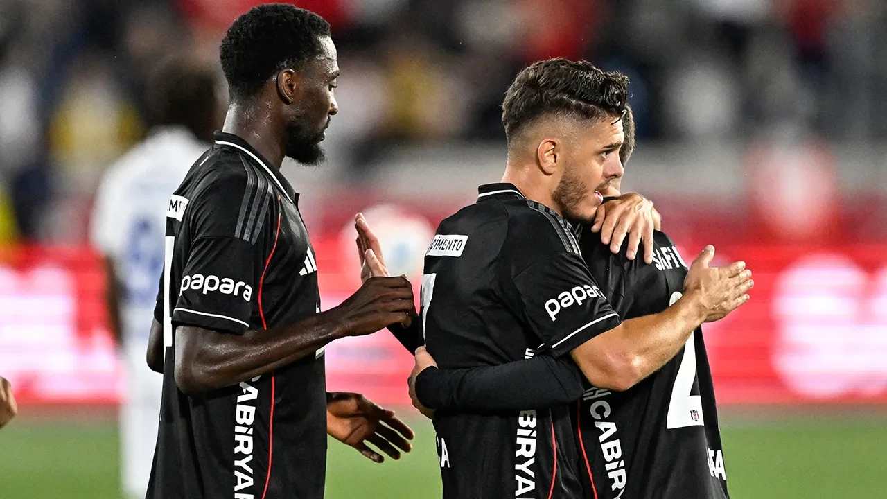 Beşiktaş UEFA Konferans Ligi play-off ilk maçında Lausanne ile berabere kaldı