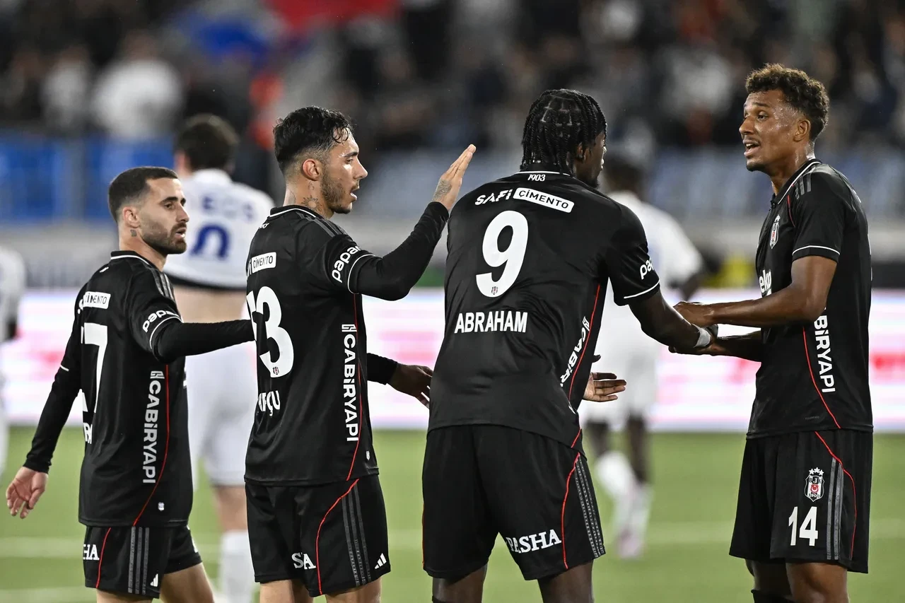 Beşiktaş UEFA Konferans Ligi play-off ilk maçında Lausanne ile berabere kaldı