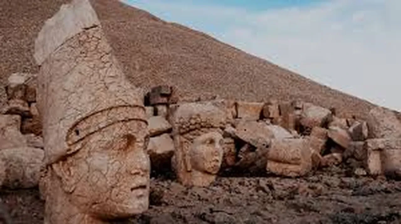 BİNLERCE YILLIK TAŞLAR NANO TEKNOLOJİYLE AYAĞA KALKIYOR