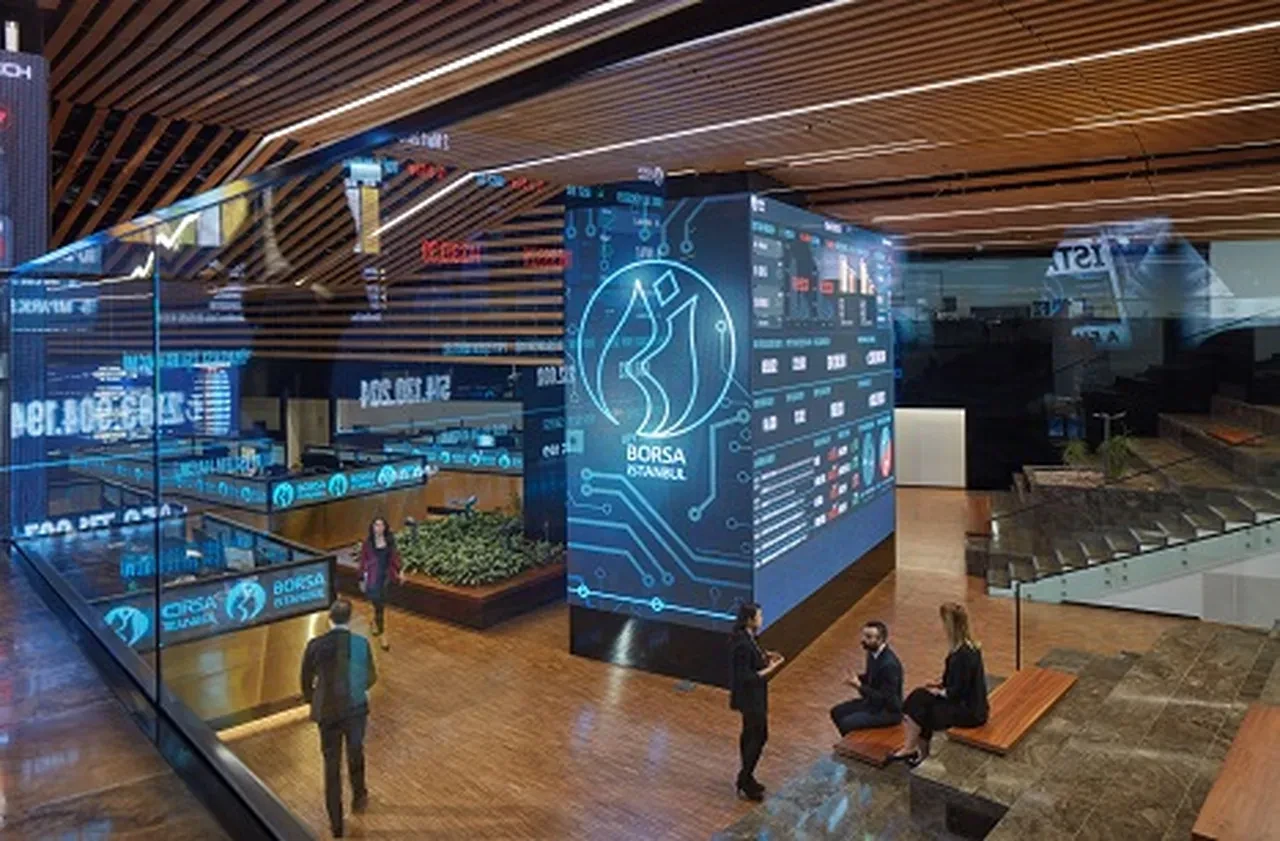 Borsada çifte rekor günü! BIST 100 yatırımcıların yüzünü güldürdü