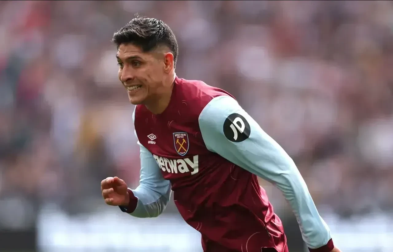 Edson Alvarez Fenerbahçe'de! Transfer resmen bitti 