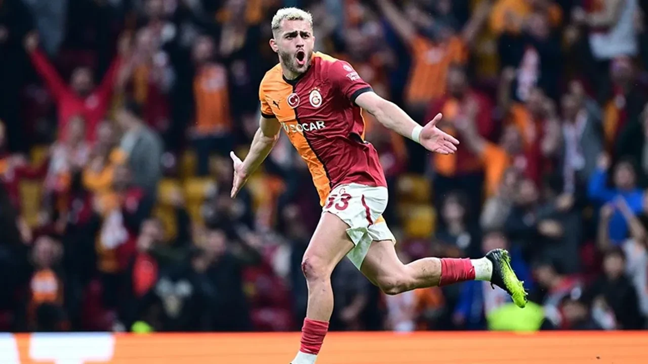 /spor/galatasaray-baris-alper-yilmaz-ile-izinsiz-gorusen-neom-fcye-ihtar-cekti-3243296