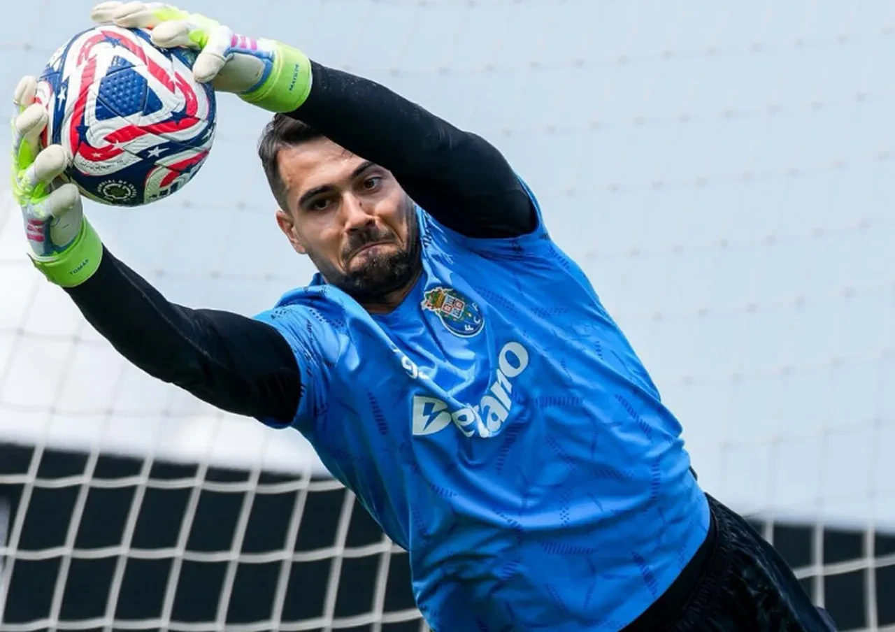 Galatasaray'da hedef yeniden Diogo Costa! Portekiz basını yeni teklifi duyurdu