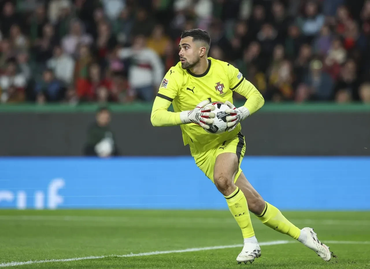 Galatasaray'da hedef yeniden Diogo Costa! Portekiz basını yeni teklifi duyurdu