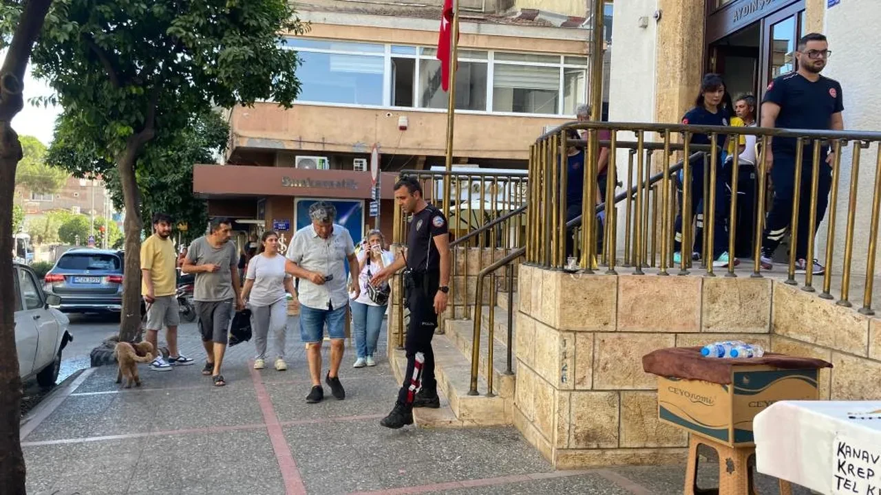 Kardeşlerin kavgasında kan aktı! Biri hastaneye diğeri karakola götürüldü