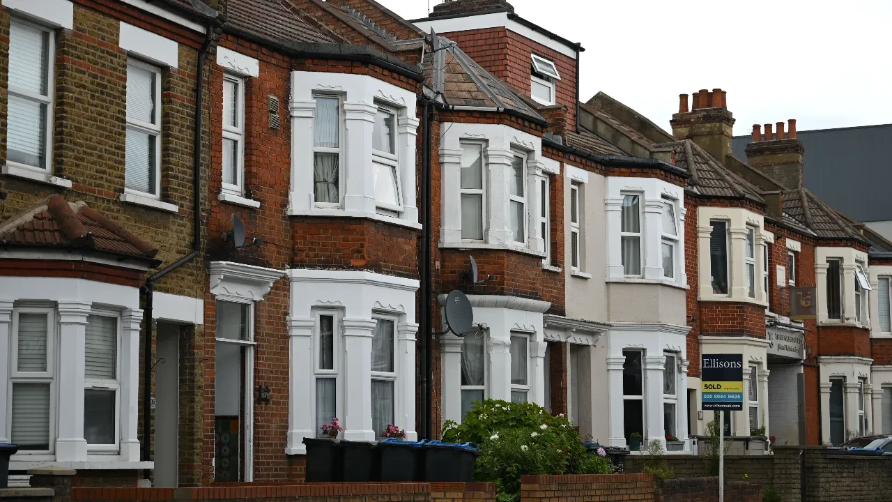 Londra'da konut krizi yükseliyor