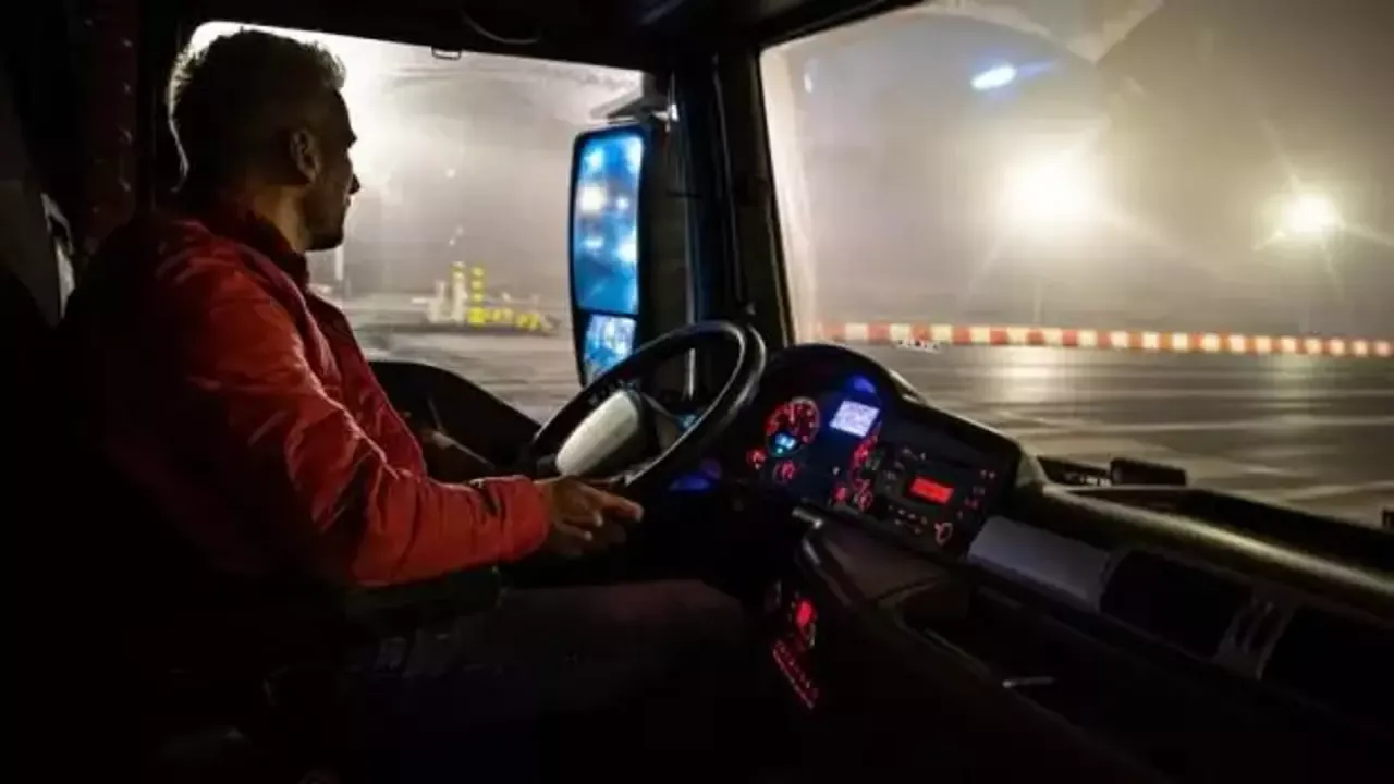 ABD 'güvenlik endişesi' diyerek vize vermeyi durdurdu: Göçmen kamyon şoförlerine kötü haber