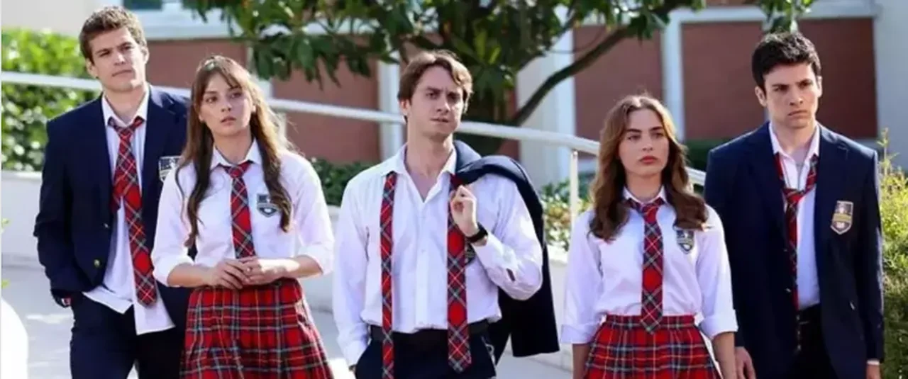 Oyuncu Doğa Lara Akkaya, Tayanç Ayaydın'ın mesajlarını ifşaladı, Tozluyaka ekibi tepki gösterdi 