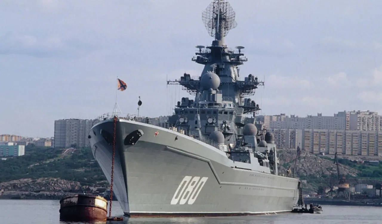 Rusya'dan 28 yıl sonra bir ilk! Nükleer savaş gemisinin motoru tekrar çalıştırıldı