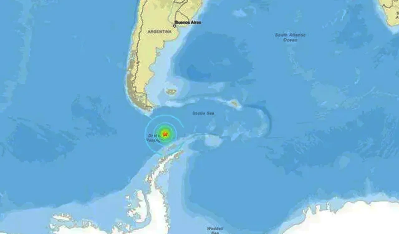 Şili'de şiddetli deprem! Tsunami alarmı verildi