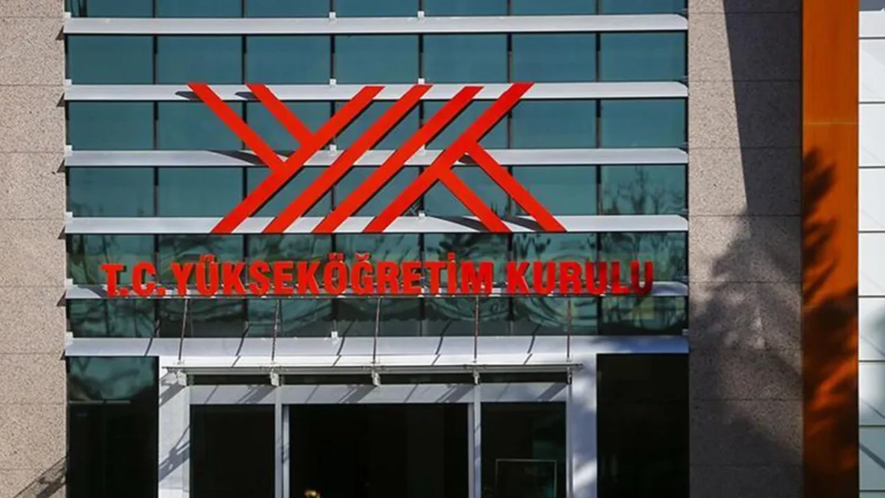 YÖK’ten ücretsiz “Yapay Zekâ Okulu”