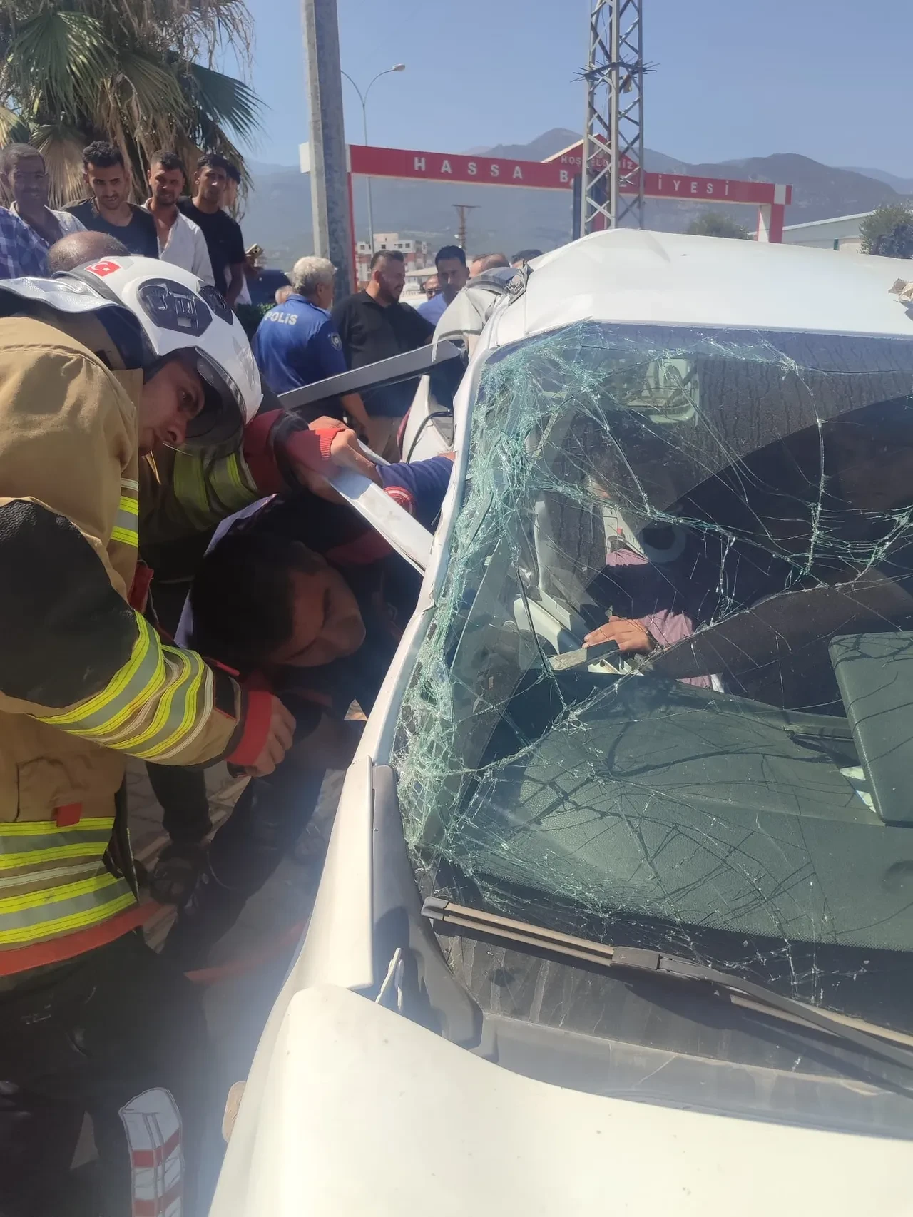 Düğüne giden aileden acı haber! Kazada 3 kişi öldü