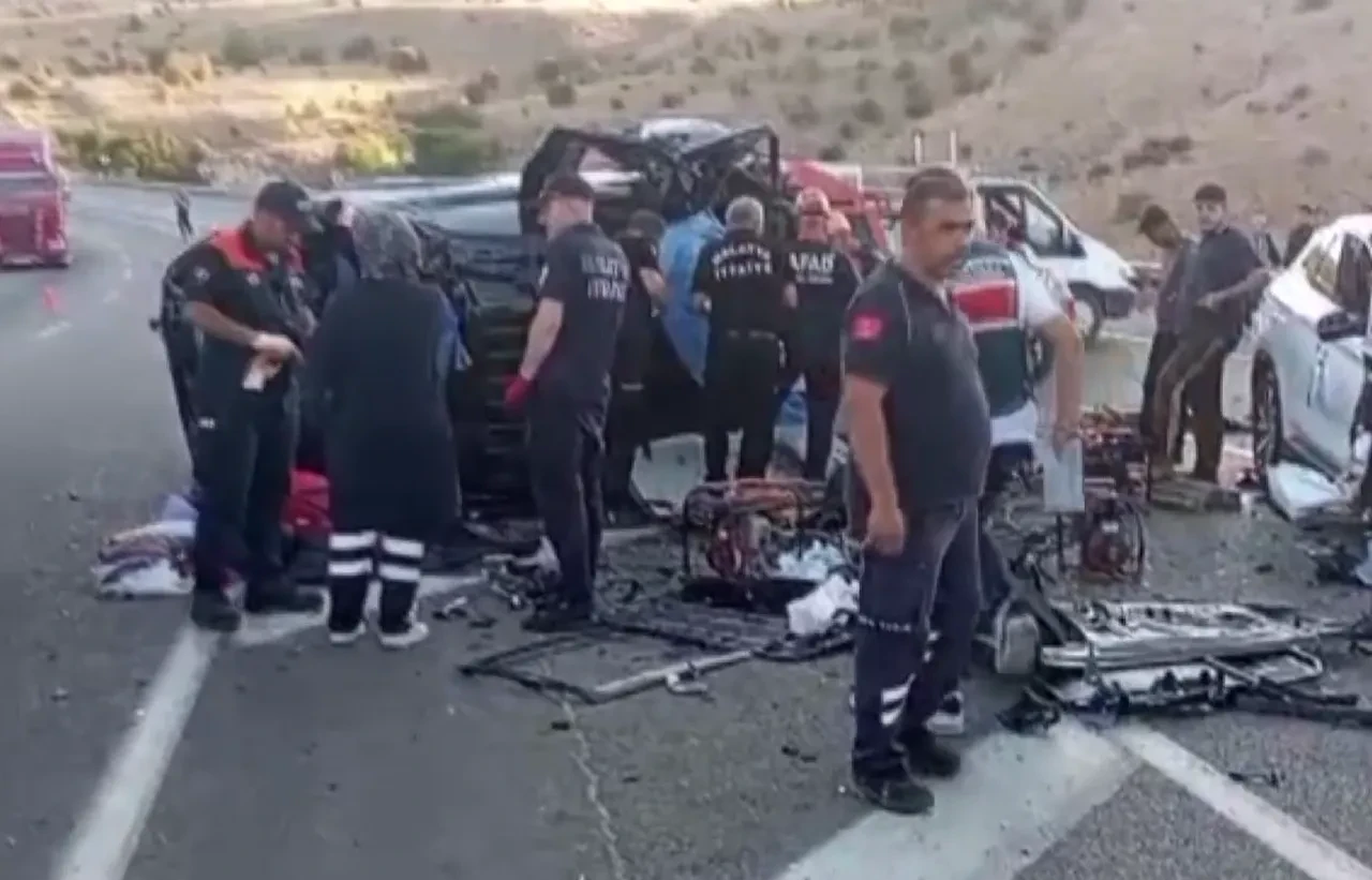 Malatya'da katliam gibi kaza: 4 ölü, 2 yaralı!