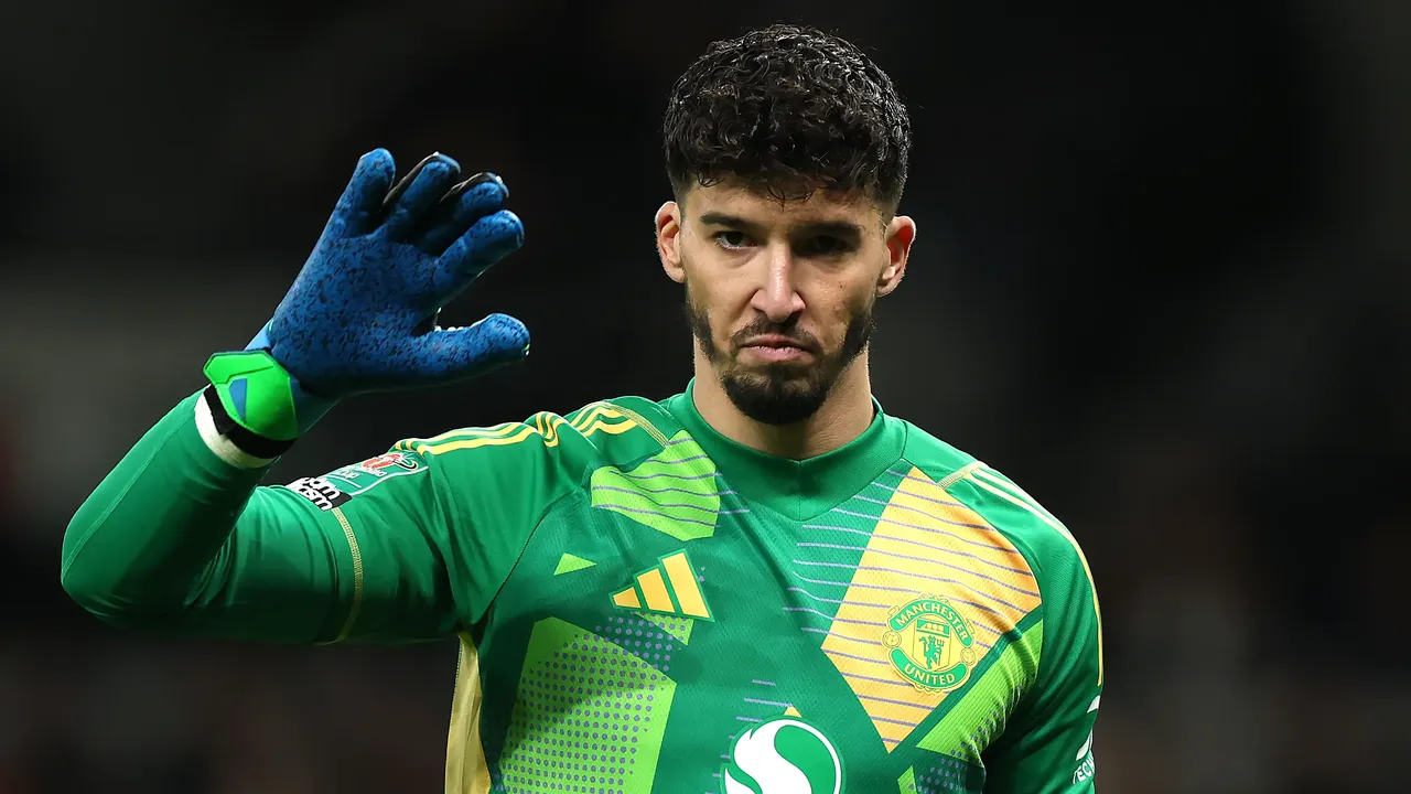 Altay Bayındır Manchester United’dan ayrılıyor mu? Transfer iddiaları gündeme geldi