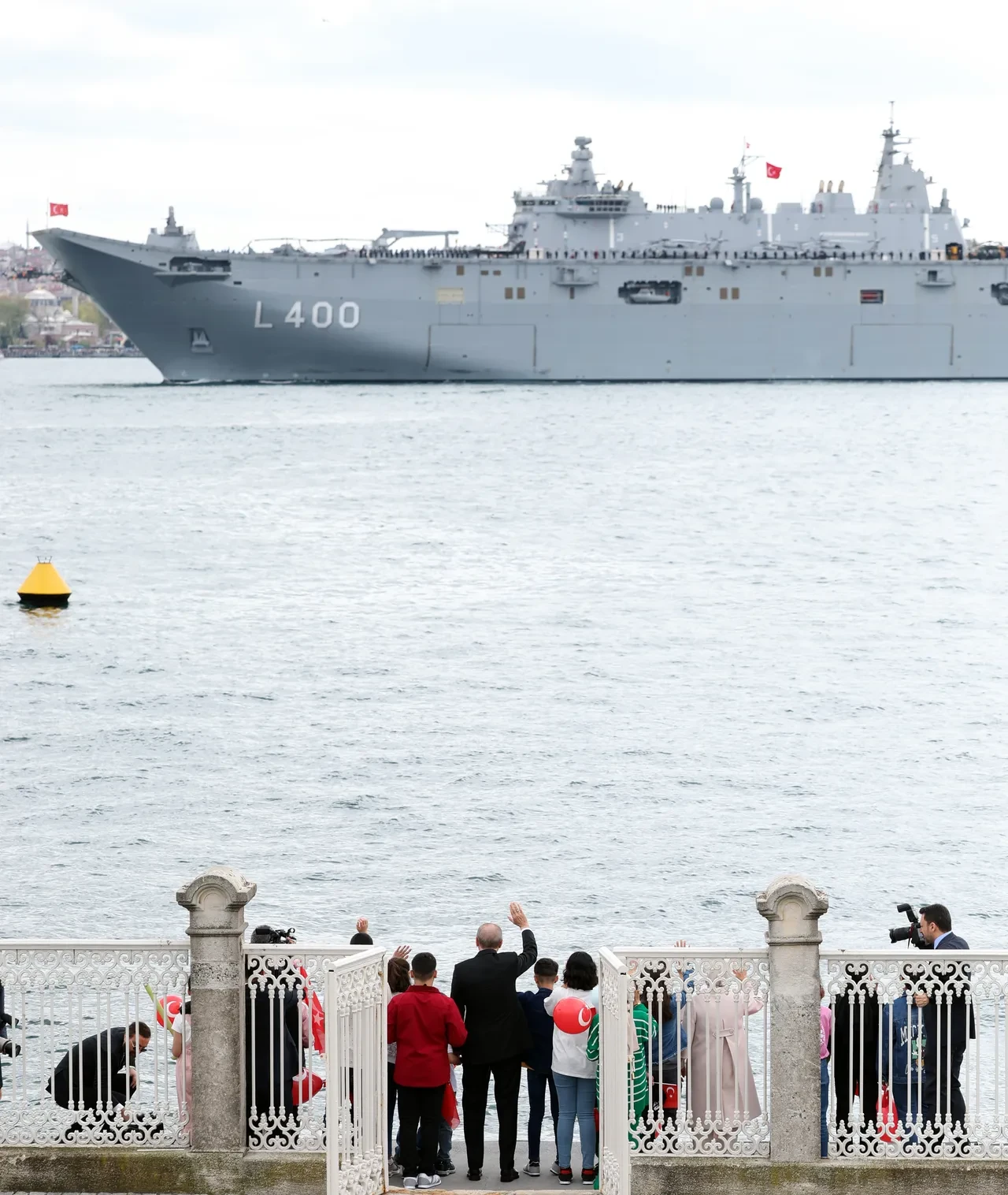 İstanbul Boğazı kırmızı beyaza bürünecek! Mavi Vatan geçidini Cumhurbaşkanı Erdoğan selamlayacak