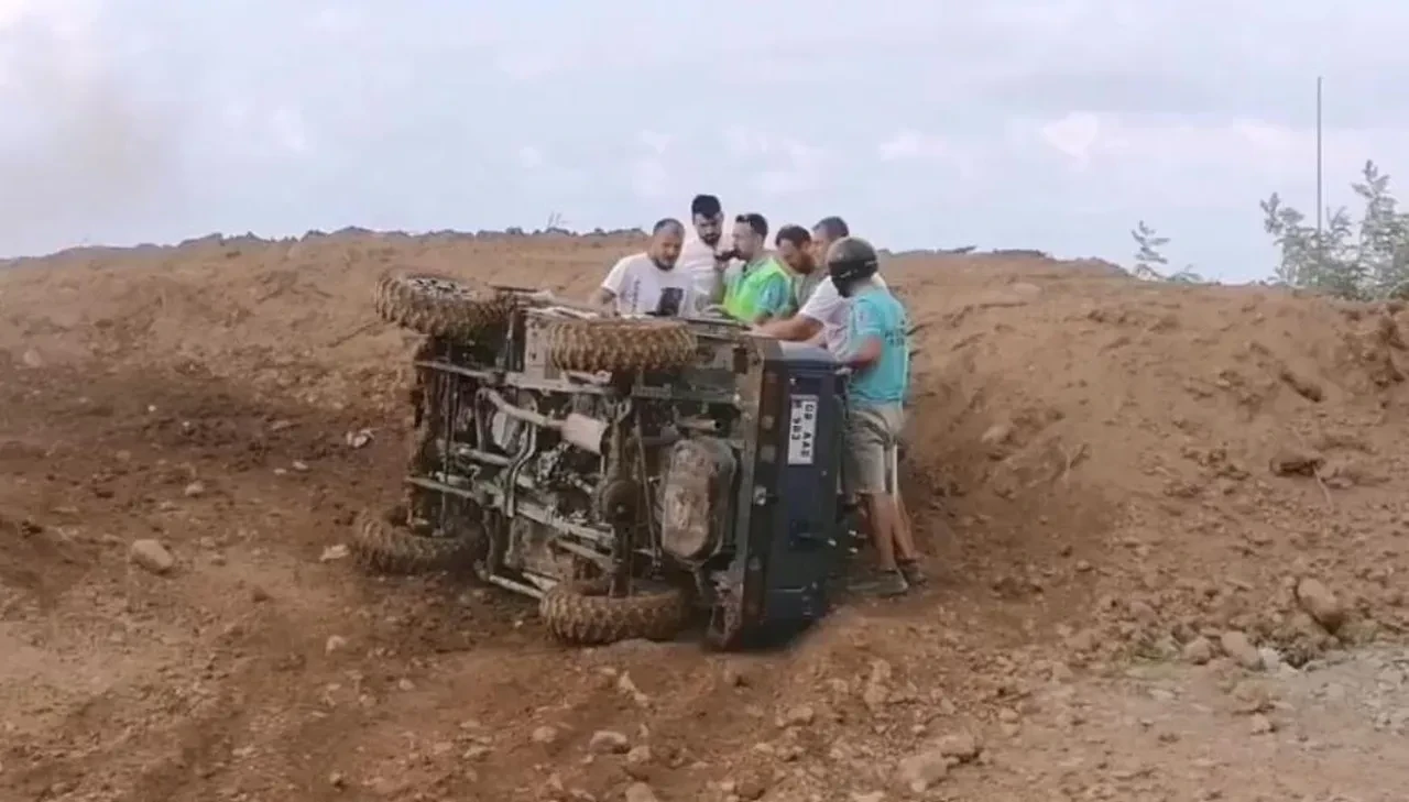 Off-road yarışlarında yürekler ağza geldi: 2 pilotun kazası saniye saniye kameralara yansıdı!