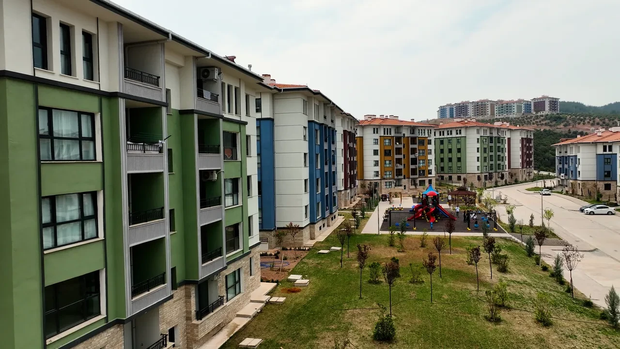 Bakan Kurum'dan Osmaniye Paylaşımı, 'Söz Verdiysek Yaparız'