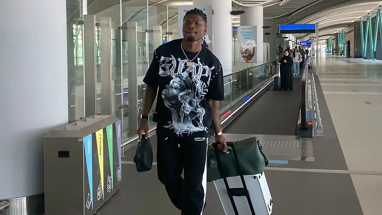 Beşiktaş yeni transferini açıkladı! Yıldız oyuncu İstanbul'da