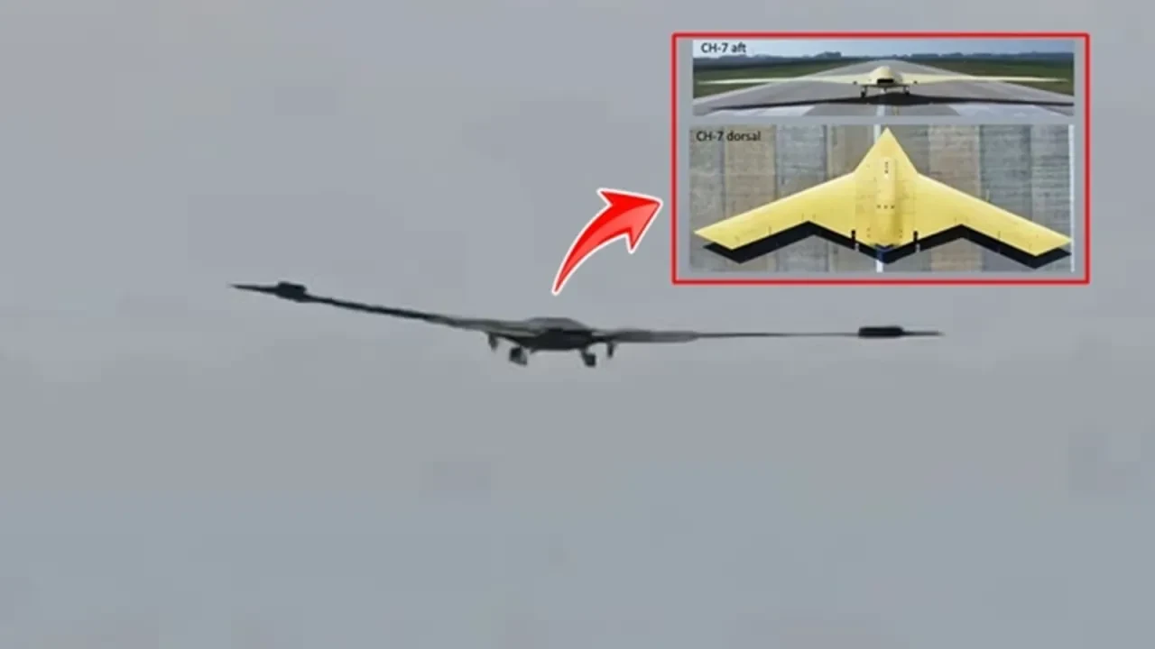 Çin'den ABD'nin B-2'sine karşı gövde gösterisi: Yeni uçan kanatlı hayalet İHA ilk kez görüldü