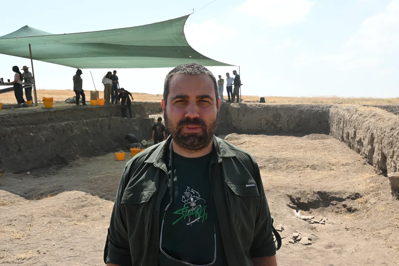 Eskişehir'de ilginç keşif: Küllüoba Höyüğü'nde bulundu! Tam 5200 yıllık