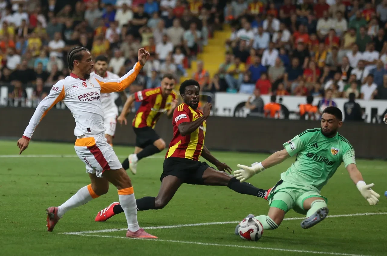 Galatasaray'ın Kayseri galibiyeti sonrası itiraf geldi! 'Biz onların seviyesinde değiliz'