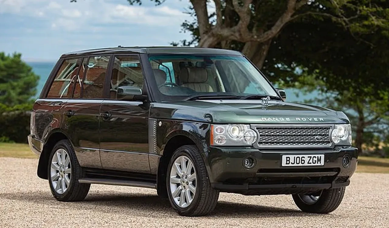 Kraliçe 2. Elizabeth'ten temiz Range Rover: Rekor fiyata satıldı