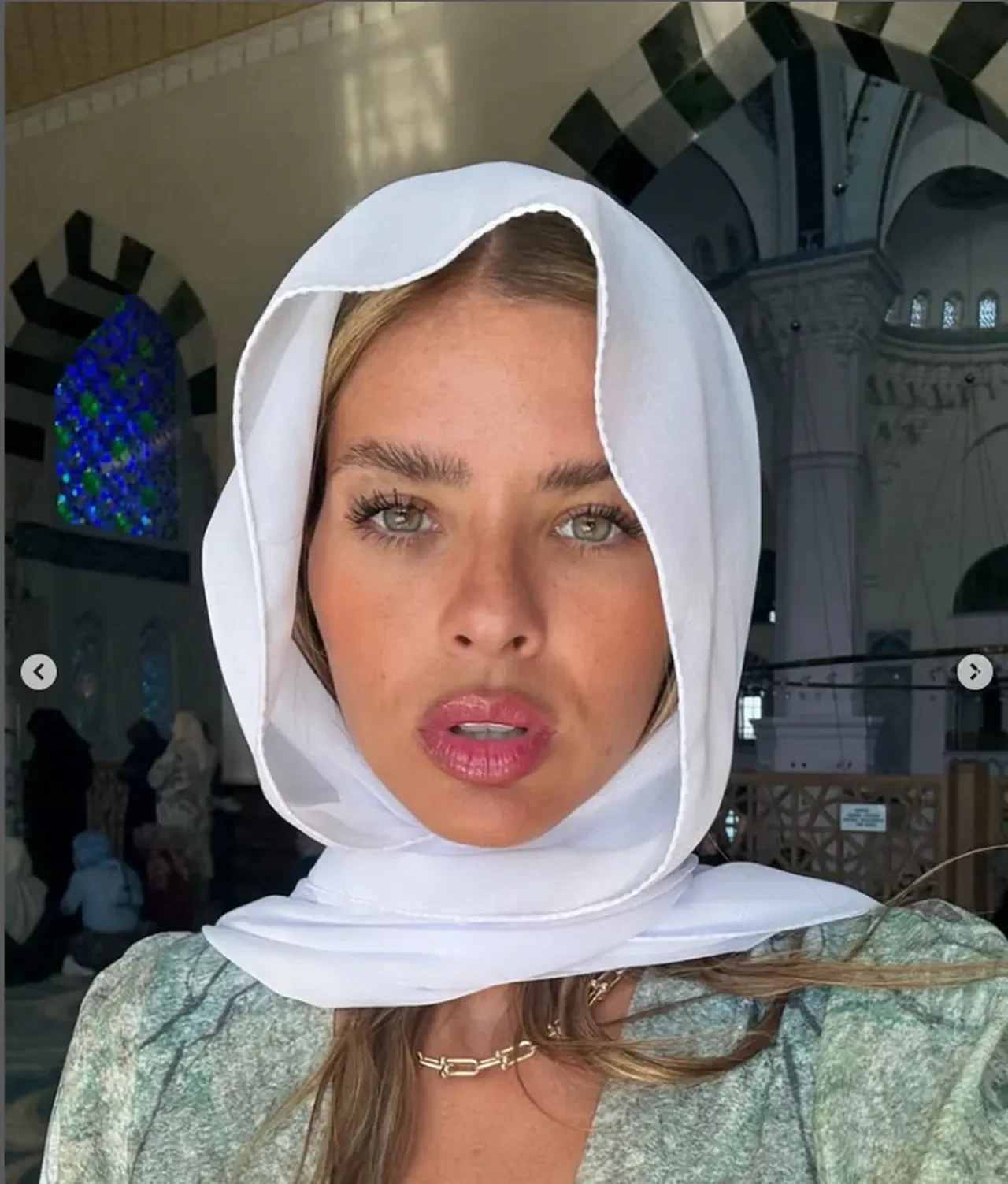 Mauro Icardi'nin sevgilisi China Suarez Çamlıca Camii’yi ziyaret etti! Paylaşımlarına beğeni yağdı