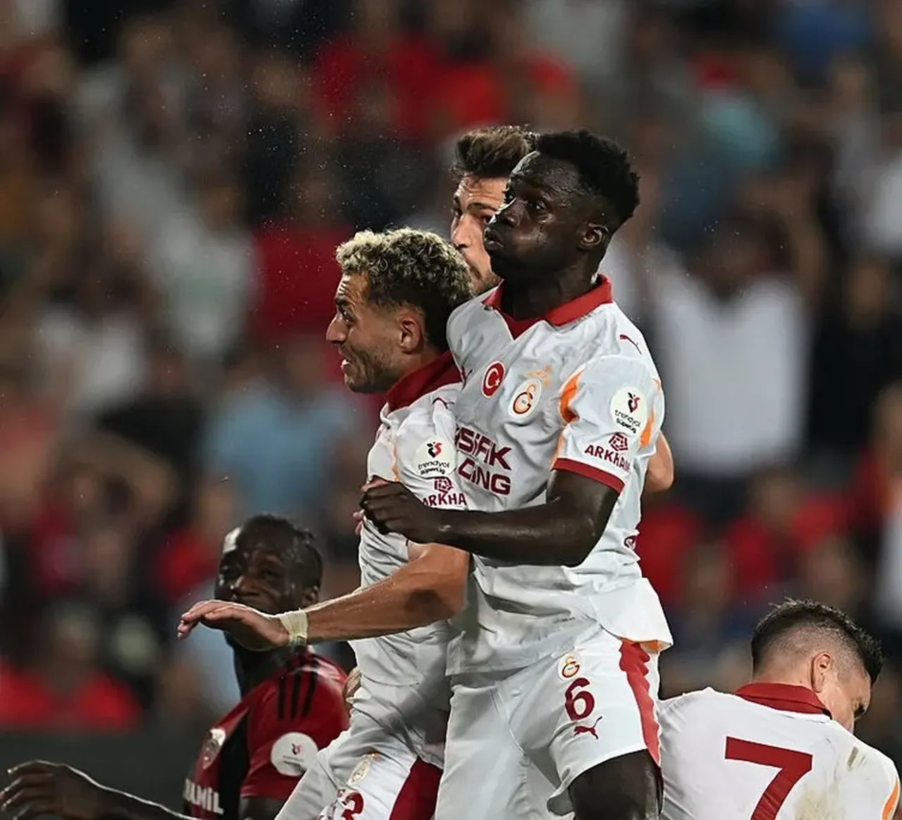 Okan Buruk’tan flaş Barış Alper Yılmaz açıklaması! 'Kafa karışıklığı var'