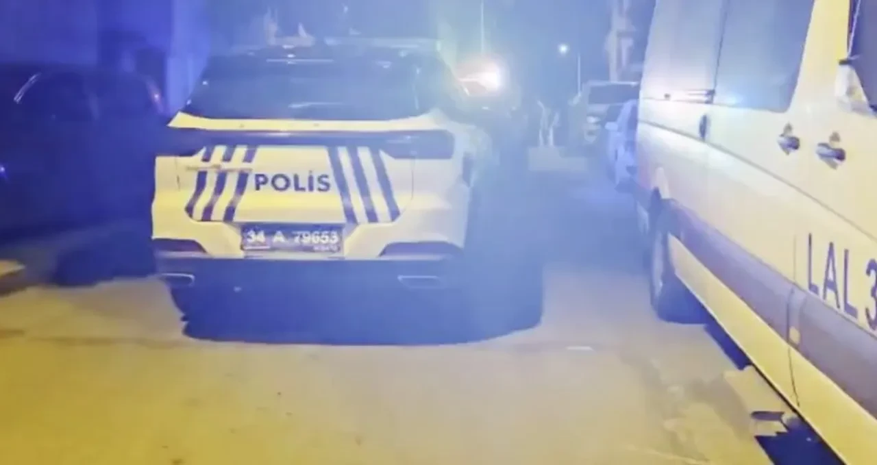 Sultangazi'de dehşet! 20 yaşındaki genç annesini katletti