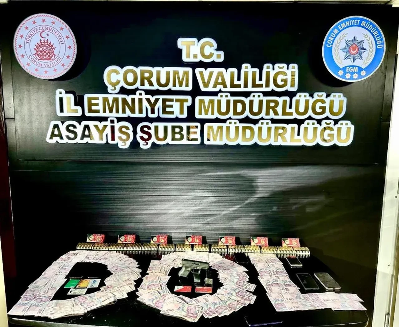 Telefondaki ses 'Başınız belada' dedi! 8 kentte 15 milyonluk vurgun ortaya çıktı